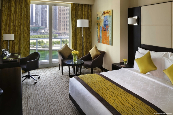 Movenpick Hotel Jumeirah Lakes Towers (Dubai)